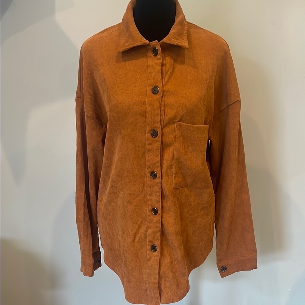 Brown corduroy Button-Up Shirt like new single pocket in front